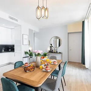 Apartment Gesu - 2 Bedroom In Old Town - Gesu Square, Nice